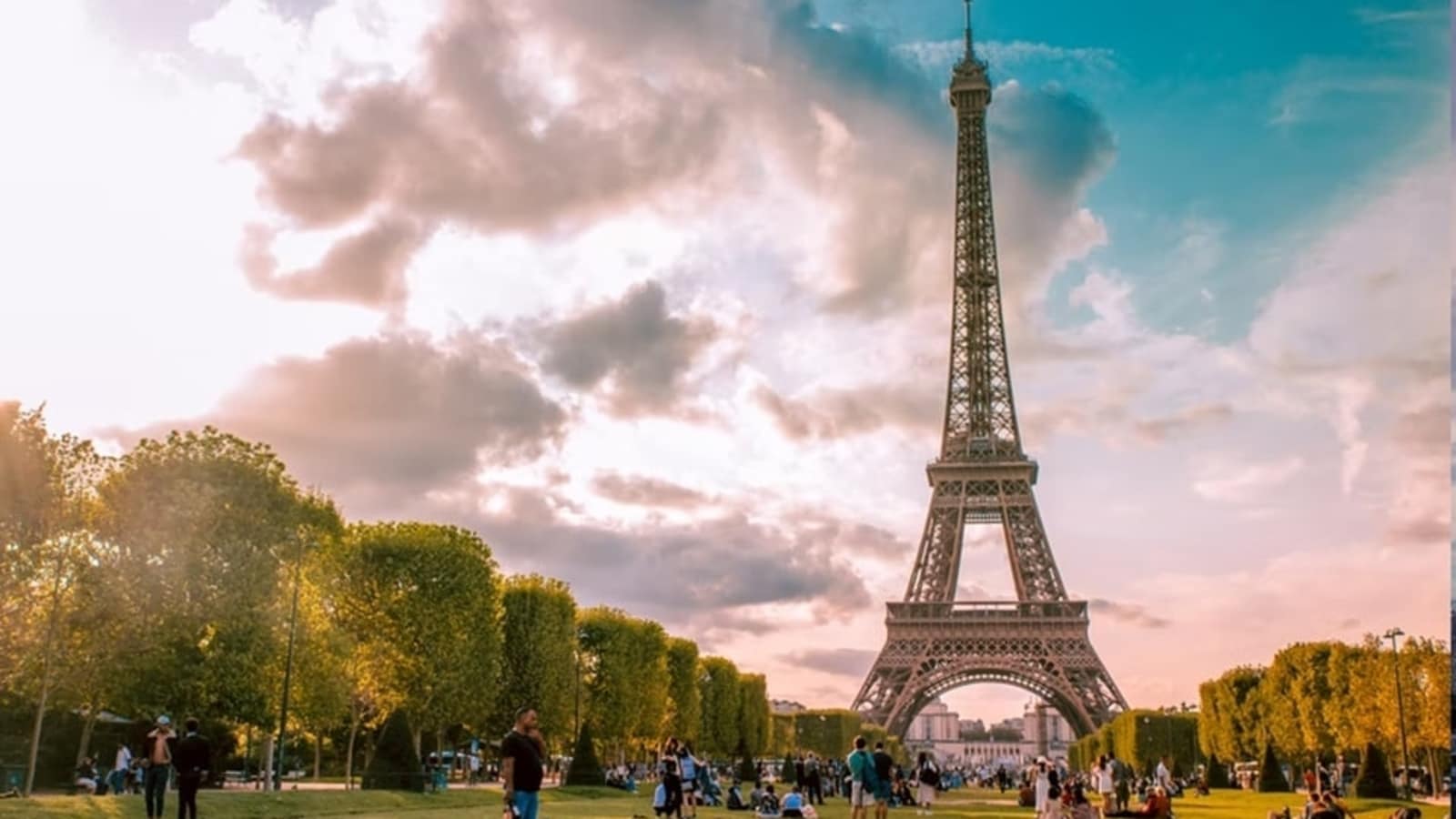 The Iconic Eiffel Tower in Paris: A Must-Visit Landmark in France