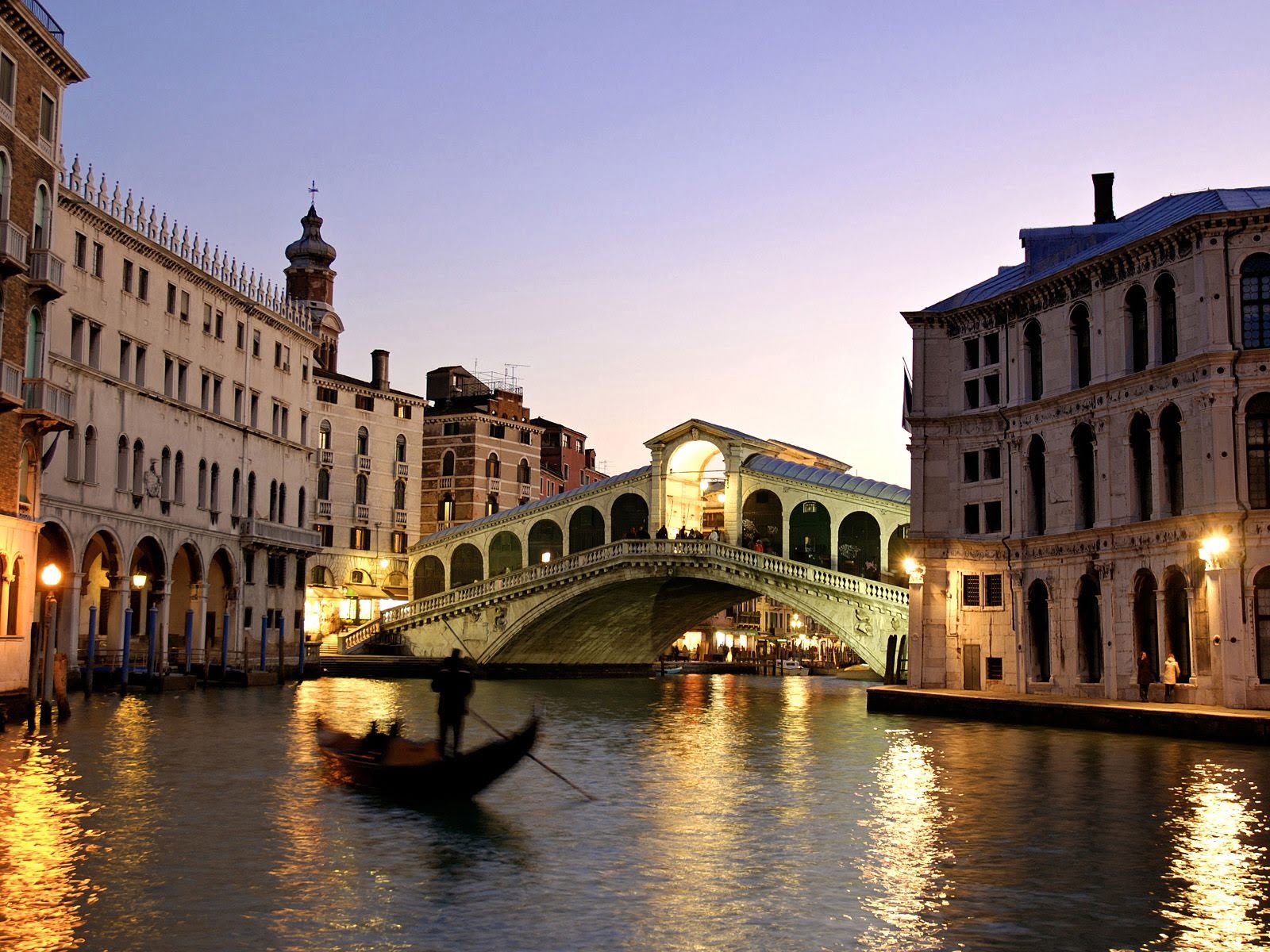 The Rialto Bridge, the best known bridge in Venice